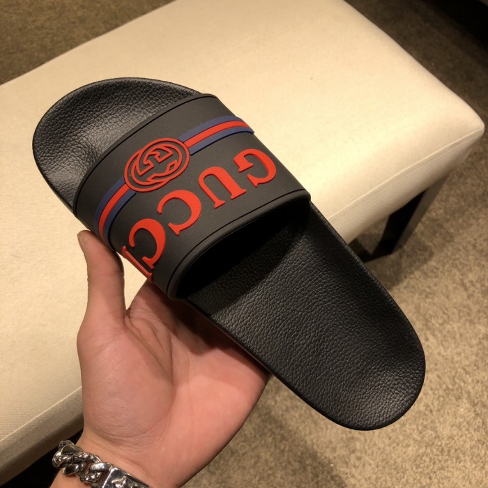 Gucci Slippers 48