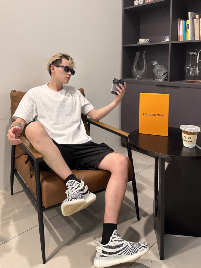 Clothes Louis Vuitton 480