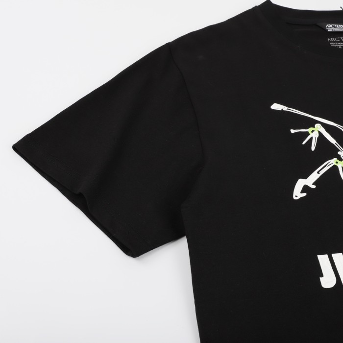 Clothes ARC'TERYX 52