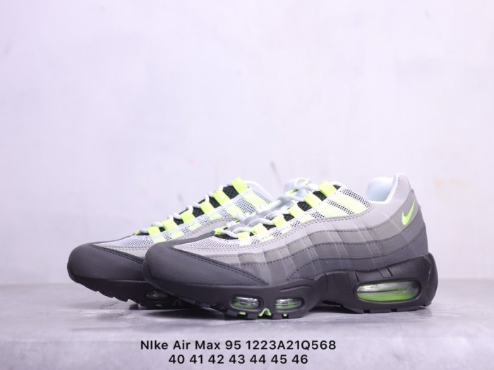 Nike Air Max 95 OG Neon