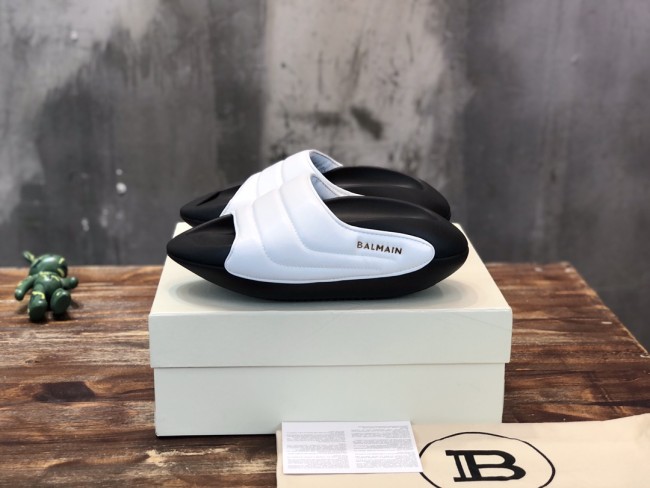 Balmain Quilted leather B-IT mules 17