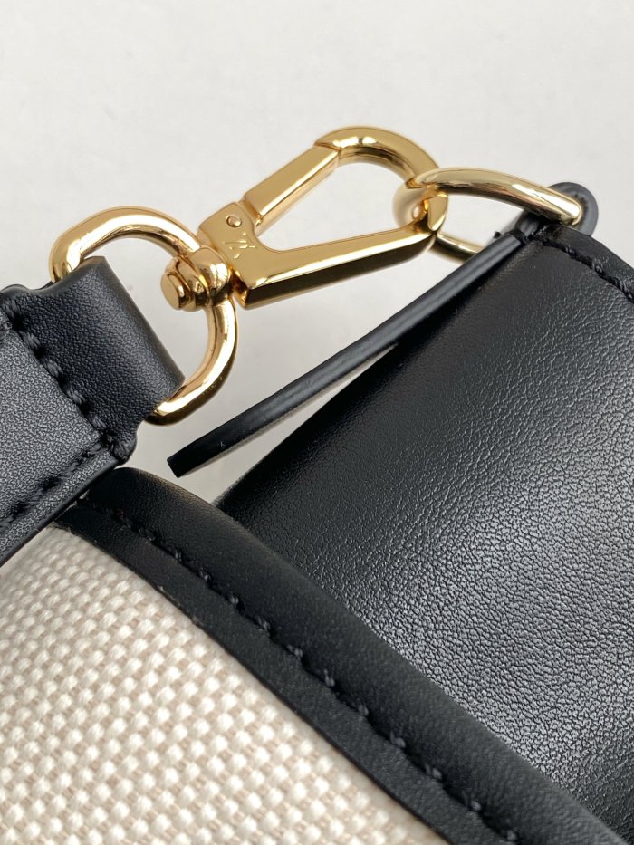 Handbag Louis Vuitton M59842 size 30.5 x 24.5 x 14 cm