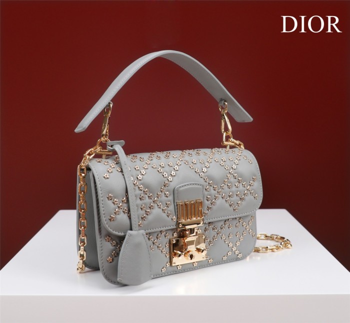 Handbag Dior size 21*3*13 cm
