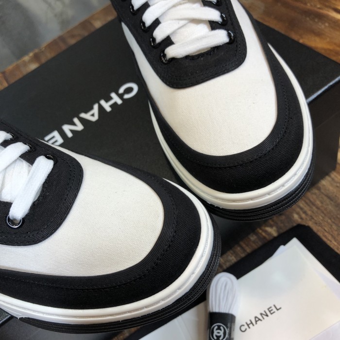 Chanel Fabric & Suede Calfskin Low Top Sneaker 25