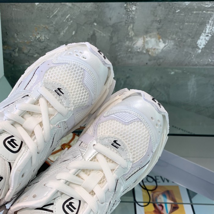 Balenciaga Runner sneaker 7