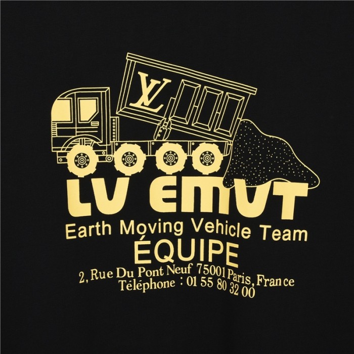 Clothes Louis Vuitton 127