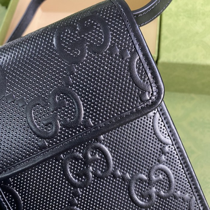 Handbag Gucci 625571 size 11.5*18*3.5 cm