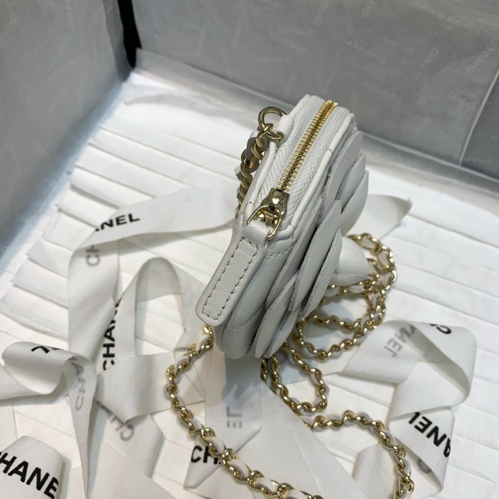 Handbag Chanel 82121 size 11 11 2 cm