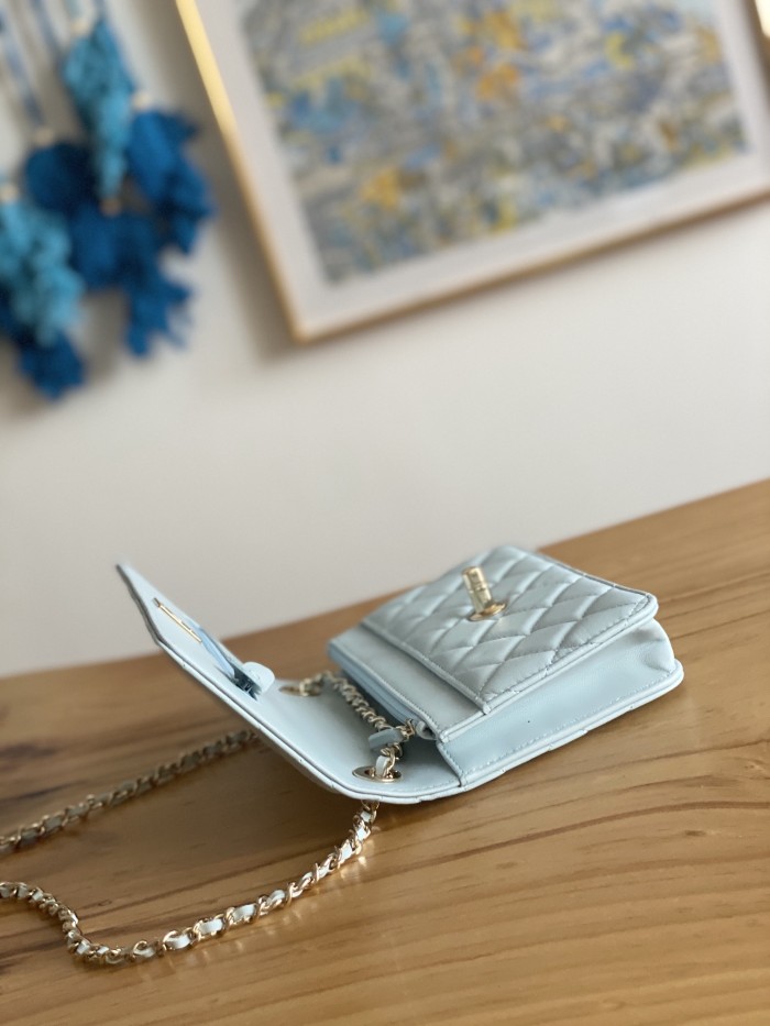 Handbag Chanel 88632 size 19 cm