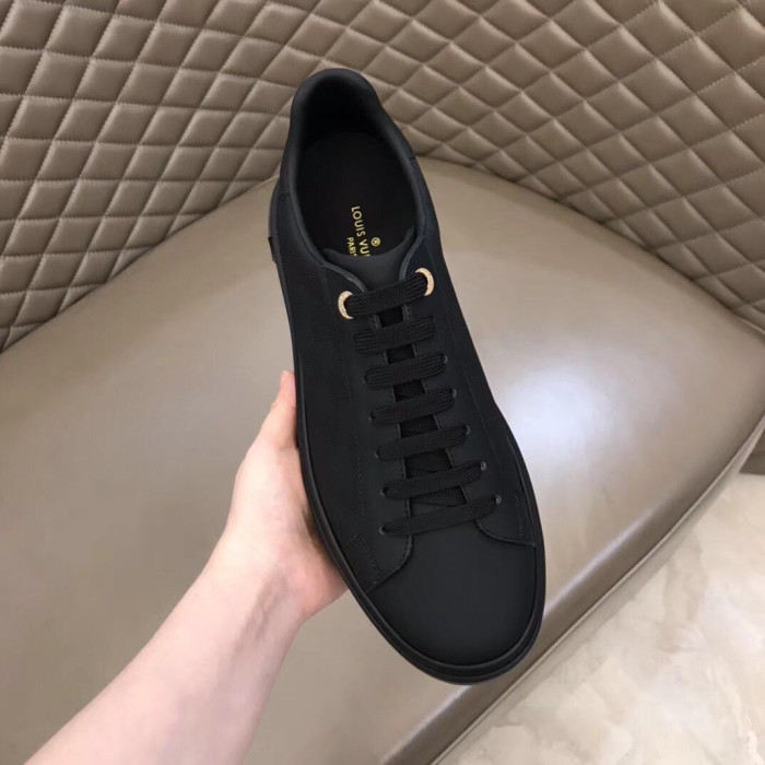 Louis Vuitton Low Top sneaker 51