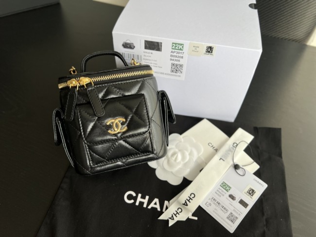 Handbag Chanel AP3016 size 11cmx11cmx11 cm