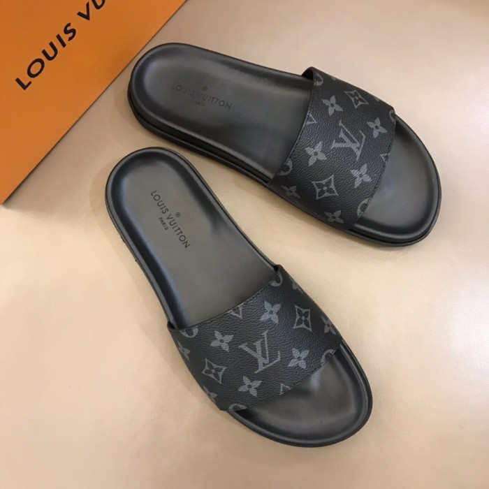 Louis Vuitton Slipper 51