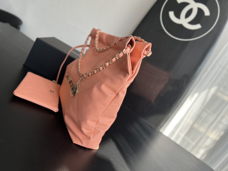 Handbag Chanel size 39cmx42cmx8 cm