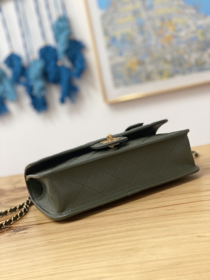 Handbag Chanel AS3653 size 25x21.5x7 cm