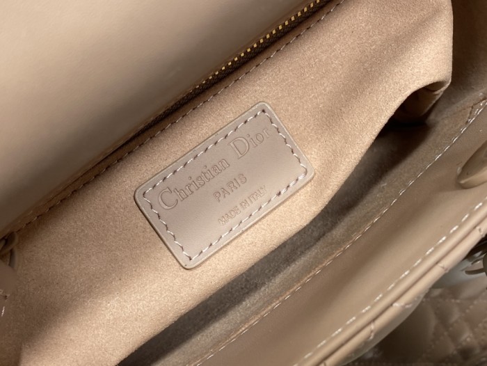 Handbag Dior size 20 cm