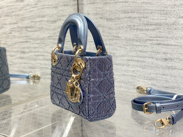 Handbag Dior size 12*10*5 cm