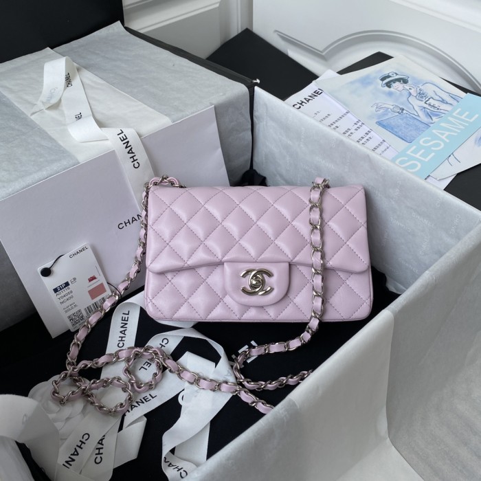 Handbag Chanel size 20 cm