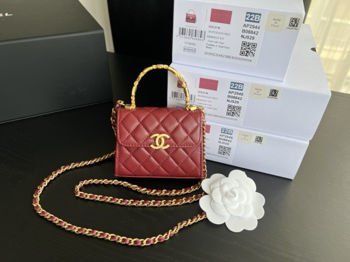 Handbag Chanel AP2946 size 8.5cmx11cmx4 cm