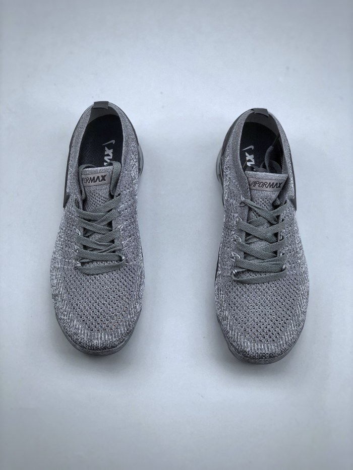 Nike Air VaporMax Flyknit 1.0 Sneaker 22