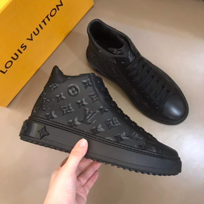 Louis Vuitton High Top sneaker 3