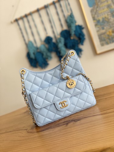 Handbag Chanel AS3690 size 21.5×22.5×7 cm