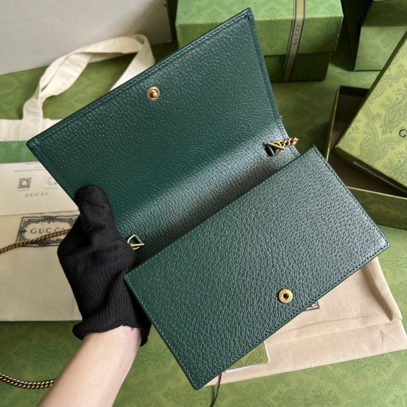 Handbag Gucci 696817 size 19x 11x 5 cm