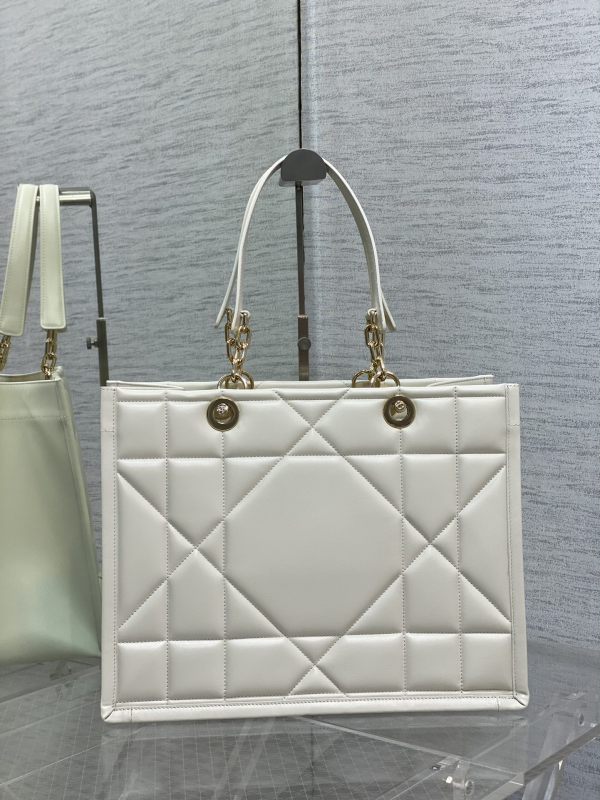 Handbag Dior size 36.5*28*17 cm