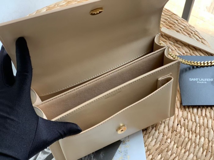 Handbags SAINT LAURENT 442906 size 22*7.5*15.5 cm