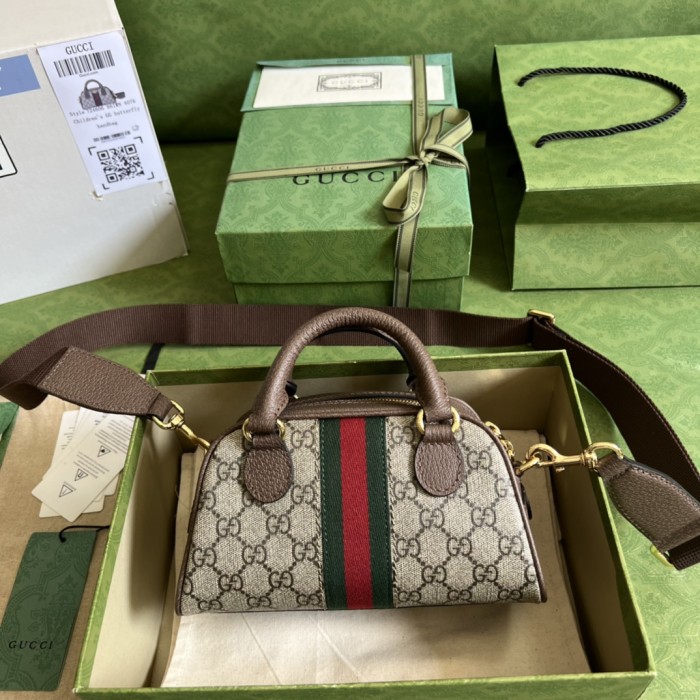Handbag Gucci 724606 size 21*12*10 cm