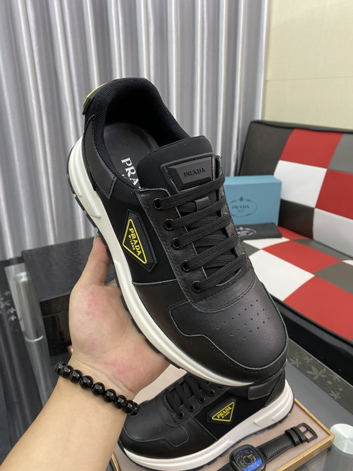 Prada Low Top sneaker 6