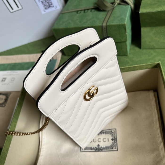 Handbag Gucci 699756 size 14*23*4.5 cm