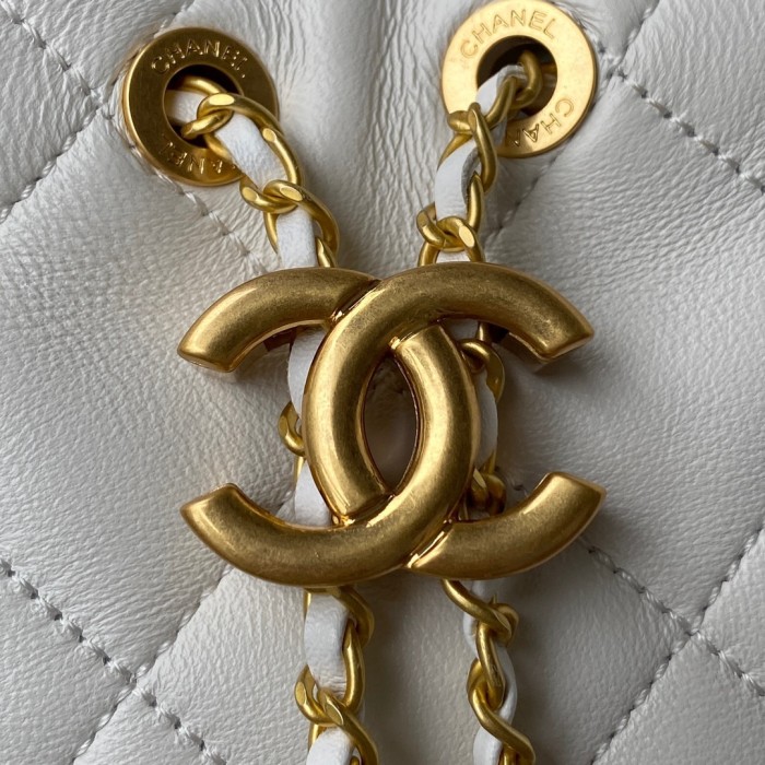 Handbag Chanel AS2859 size 17.5x17x14 cm