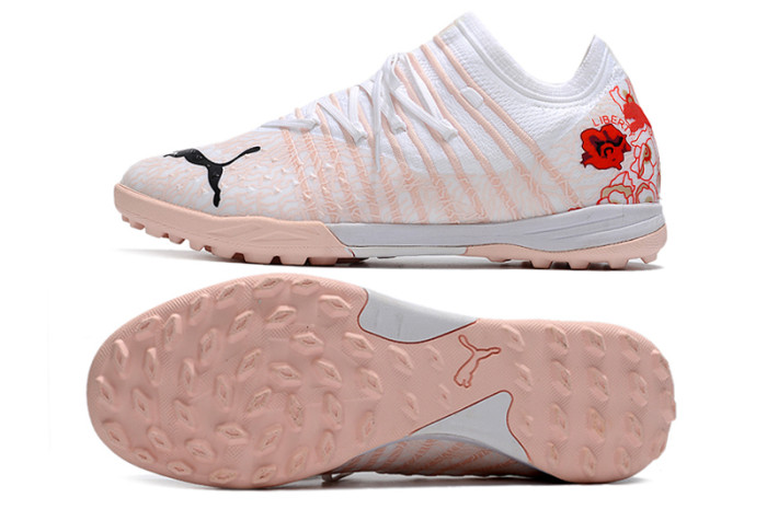 Puma football shoes 1