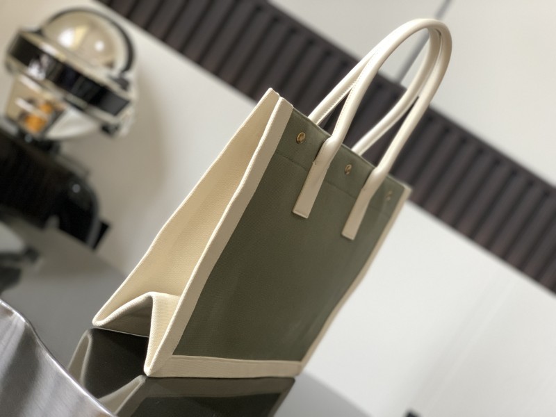 Handbags SAINT LAURENT 617481 size 39×31×18 cm