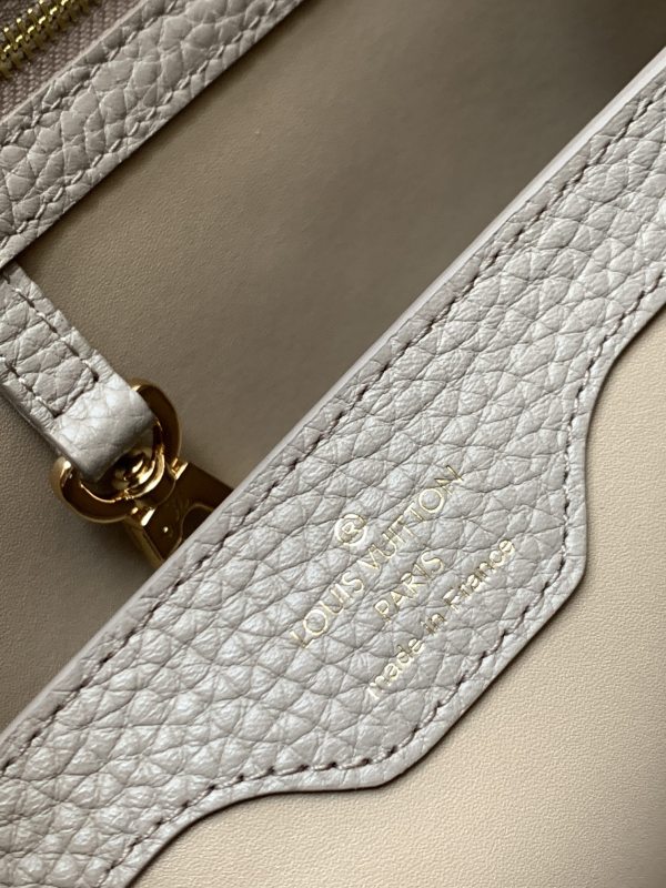 Handbag Louis Vuitton N80071 size 27 x 18 x 9