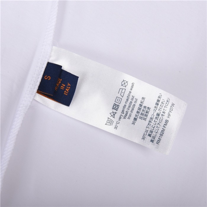 Clothes Louis Vuitton 326