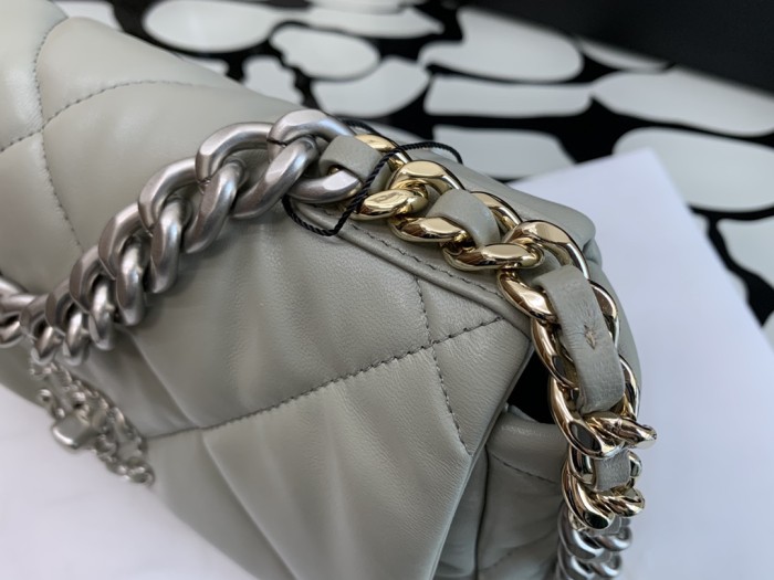 Handbag Chanel size 26 cm