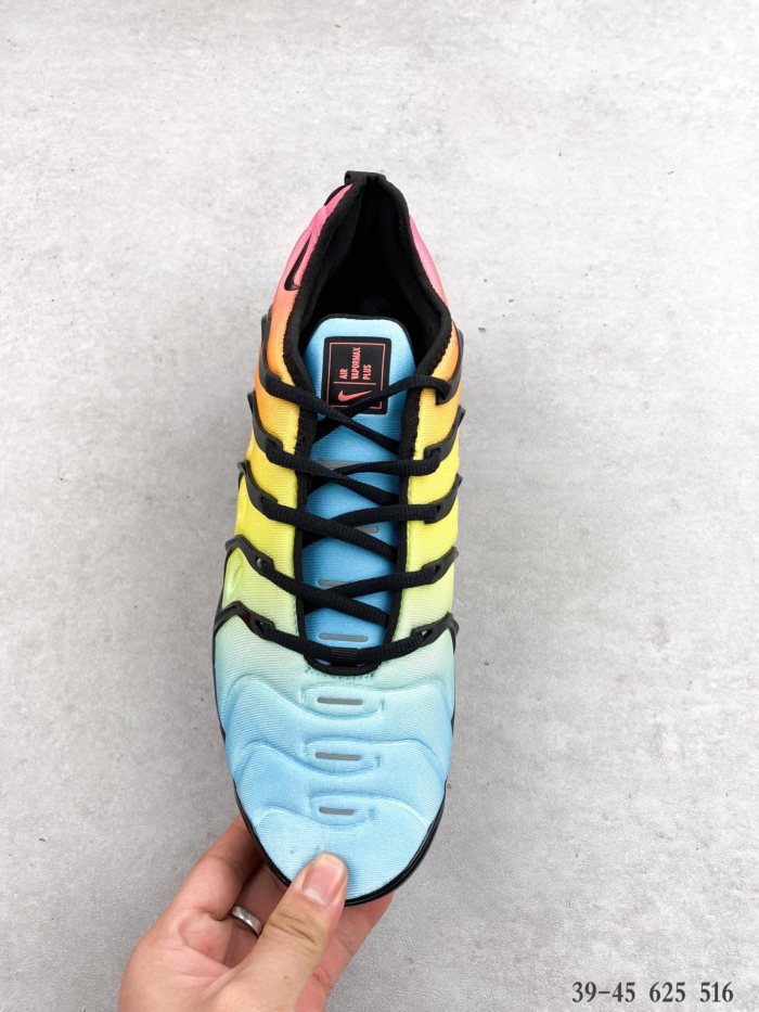 Nike Air VaporMax Plus Sneaker 34