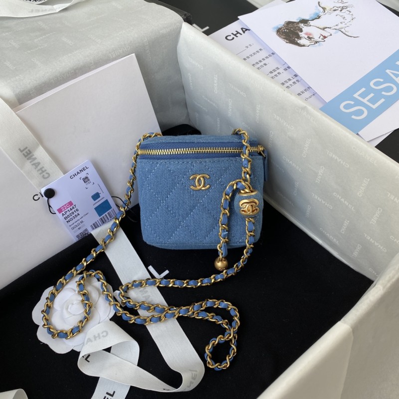 Handbag Chanel AP1447 size 11*8.5*7 cm