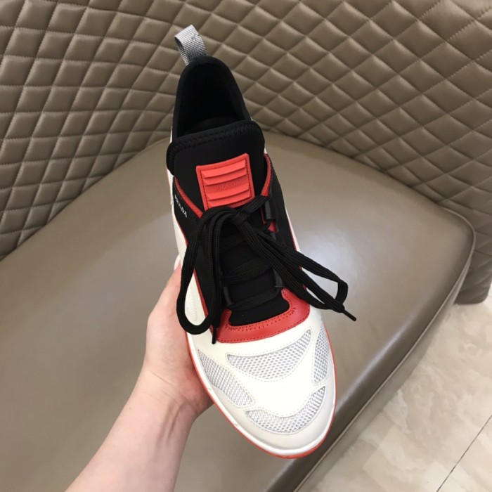 Prada Low Top sneaker 3