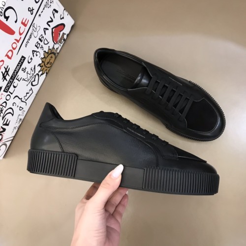Dolce & Gabbana Low Tops Sneakers 18