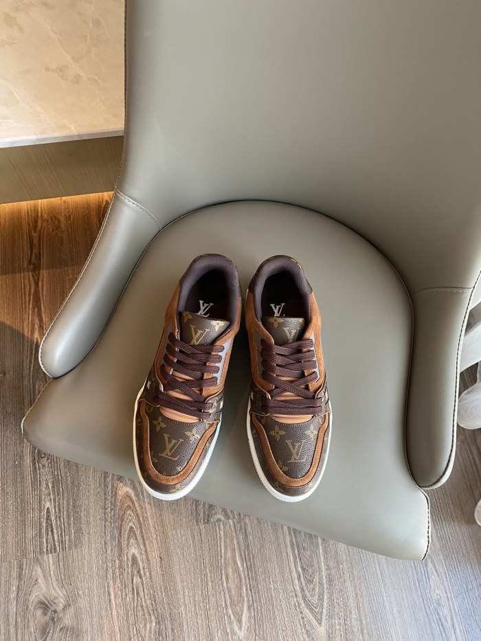 Louis Vuitton LV TRAINERS SNEAKER 9