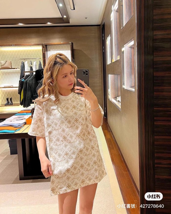 Clothes Louis Vuitton 227