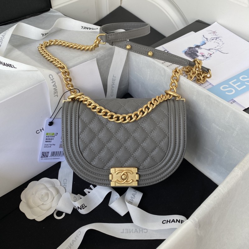 Handbag Chanel AS3350 size 18x12.5x6 cm