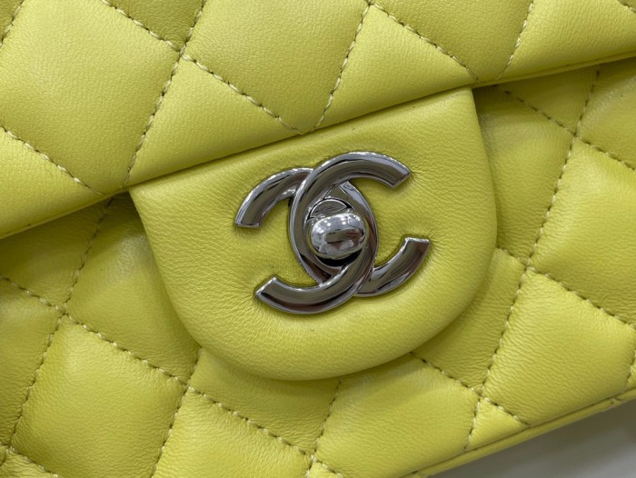 Handbag Chanel 01112 size 25 cm