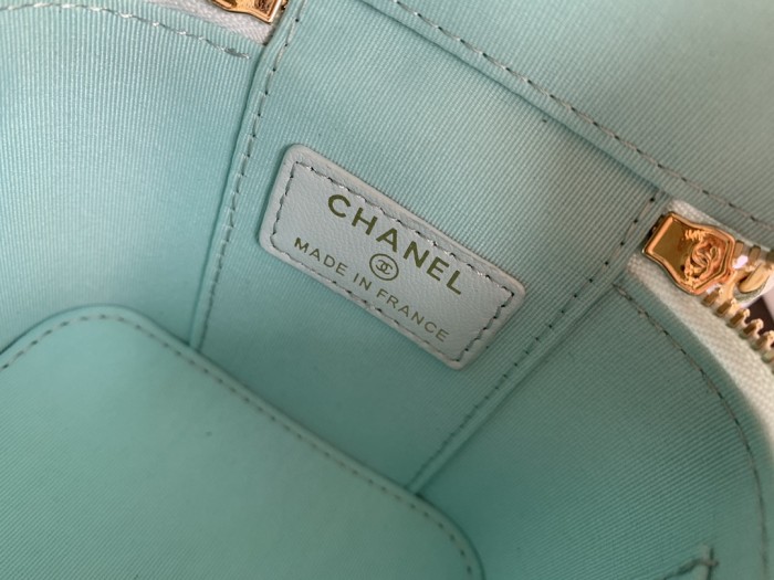 Handbag Chanel size 17.5cmx10cmx8 cm