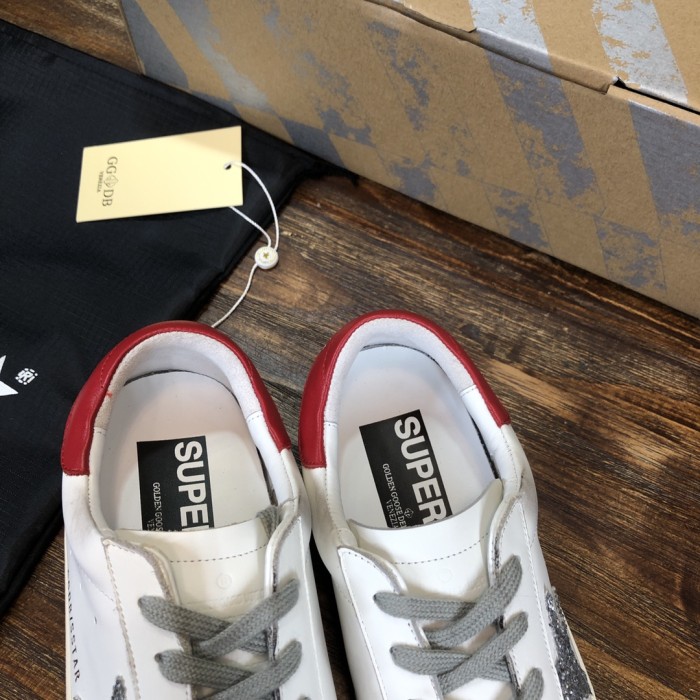 Golden Goose Superstar distressed-finish sneakers 7