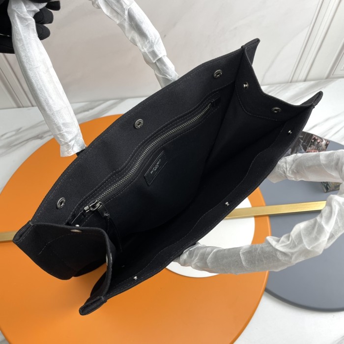 Handbags SAINT LAURENT 631682 size 37.5×38×17 cm