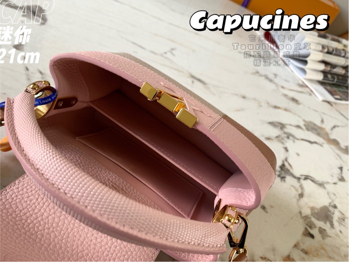 Handbag Louis Vuitton M59268 size 21 x 14 x 8 cm