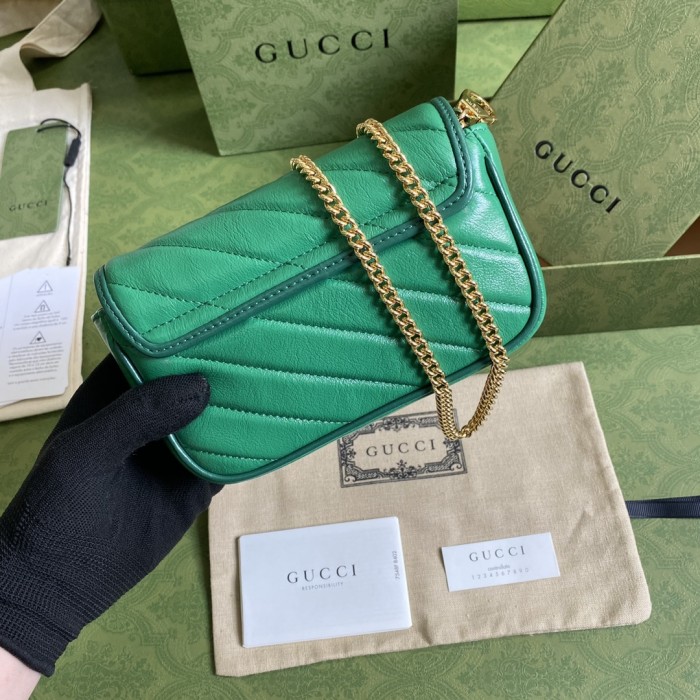 Handbag Gucci 57496 size 16.5*10.2*5.1 cm